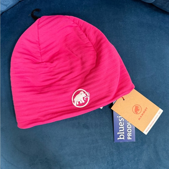Mammut Accessories - Mammut Bright Pink Beanie Hat One Size Bluesign